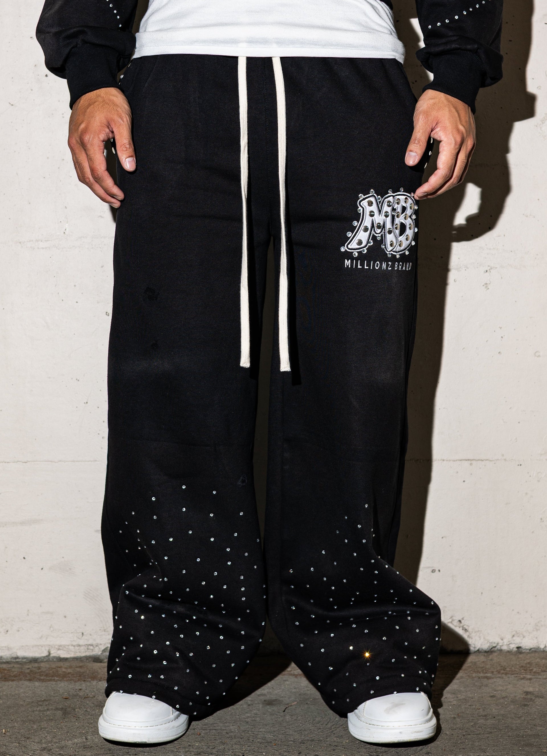 Dirt N Diamonds Sweats (Black)